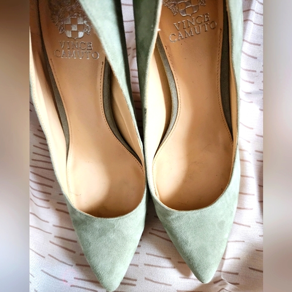 Vince Camuto Heels - Picture 7 of 7